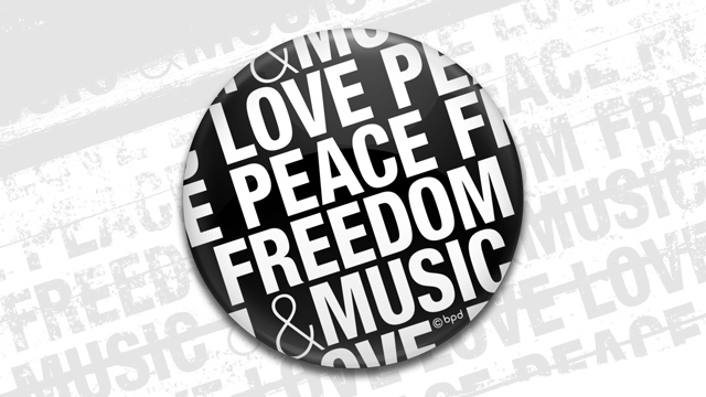 LOVE PEACE FREEDOM MUSIC タイポグラフィのコンパクトな缶ミラー