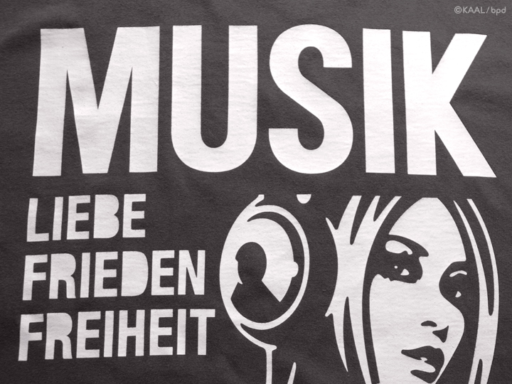 KAAL 音楽Tシャツ Musik Liebe Frieden Freiheit 前面プリントの拡大