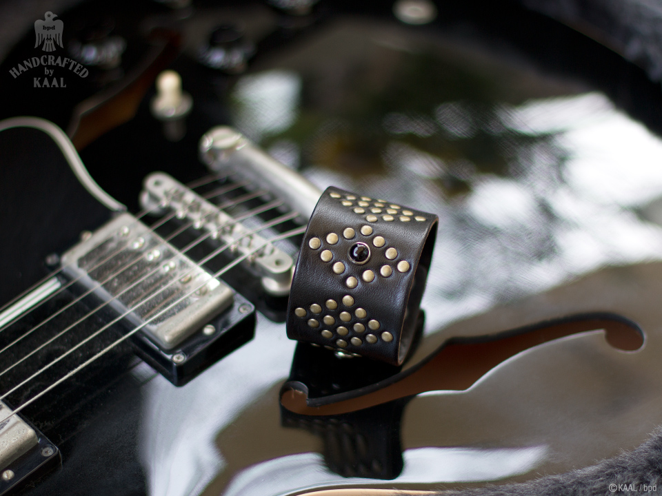 KAAL Vintage Rock leather bracelet photo